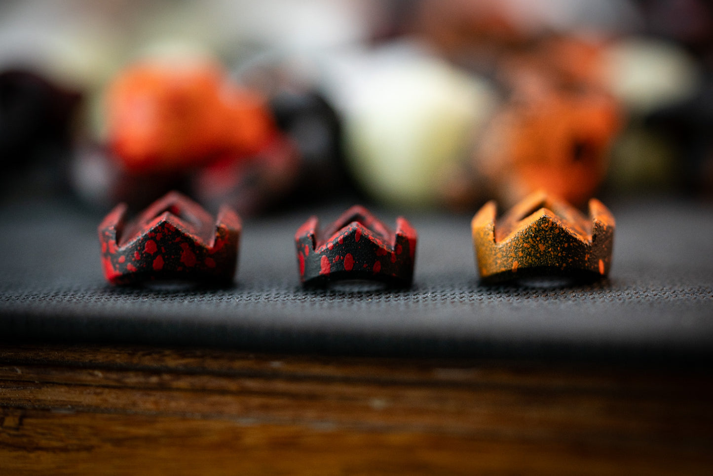 Crown | Resin