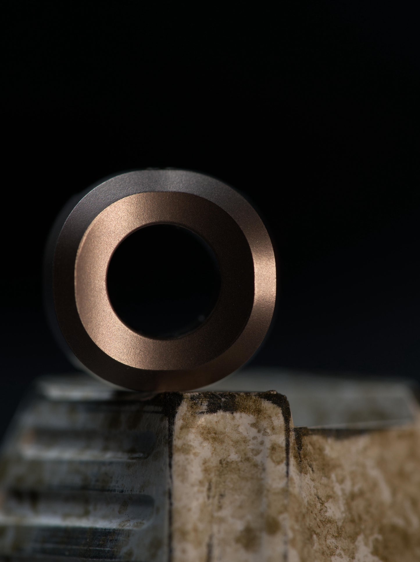 Crown | WCu | Auction