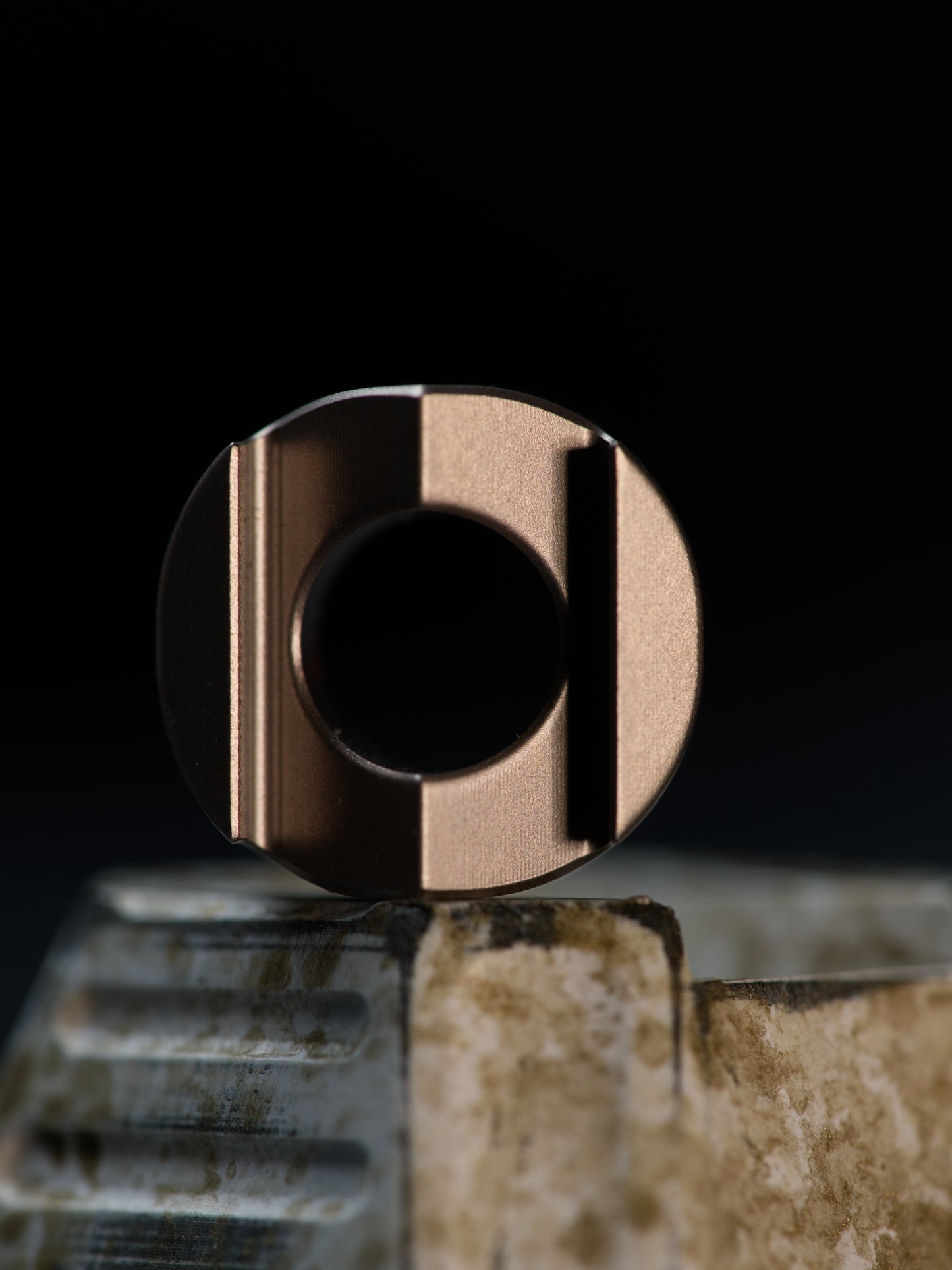 Crown | WCu | Auction